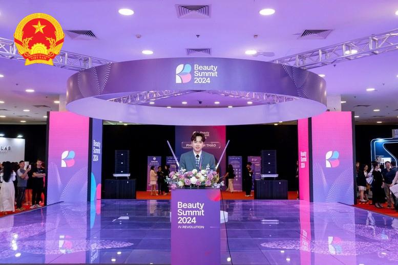 Beauty Summit 2024 AI Revolution Keynote Speaker