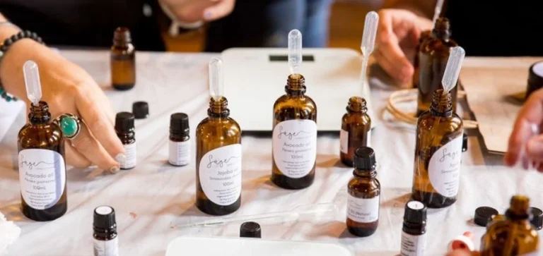 What Is a Skincare Workshop? Who Is It For and What Can You Learn?